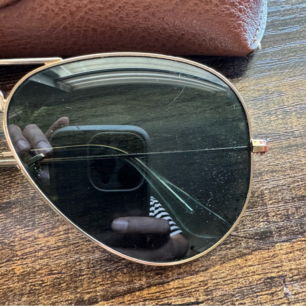 Ray-Ban Aviator Sunglasses - Picture 3 of 6